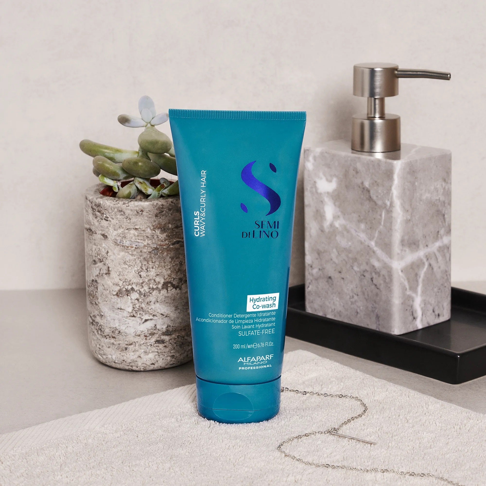 Alfaparf Semi di Lino Sulfate Free Co-Wash for Curly Hair - Anti